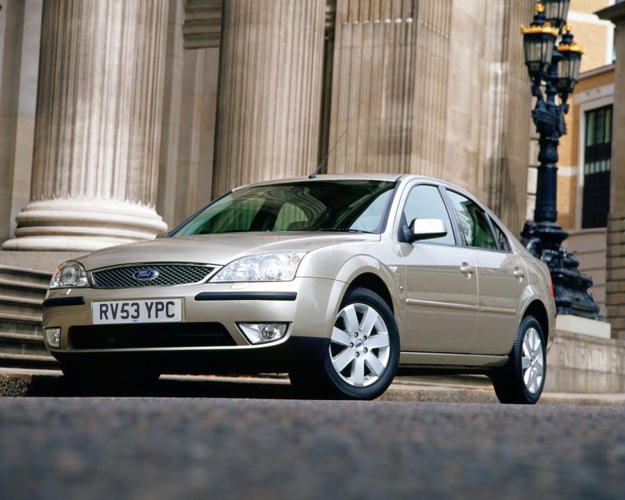  Ford Mondeo 2003 года  (фото 32 из 52)